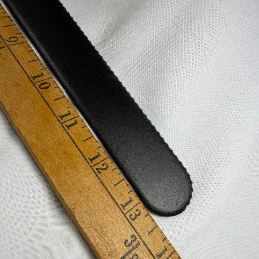 OXO Good Grips Serrated Spreader Knife Black NonSlip Handle Sandwich Butter Tool